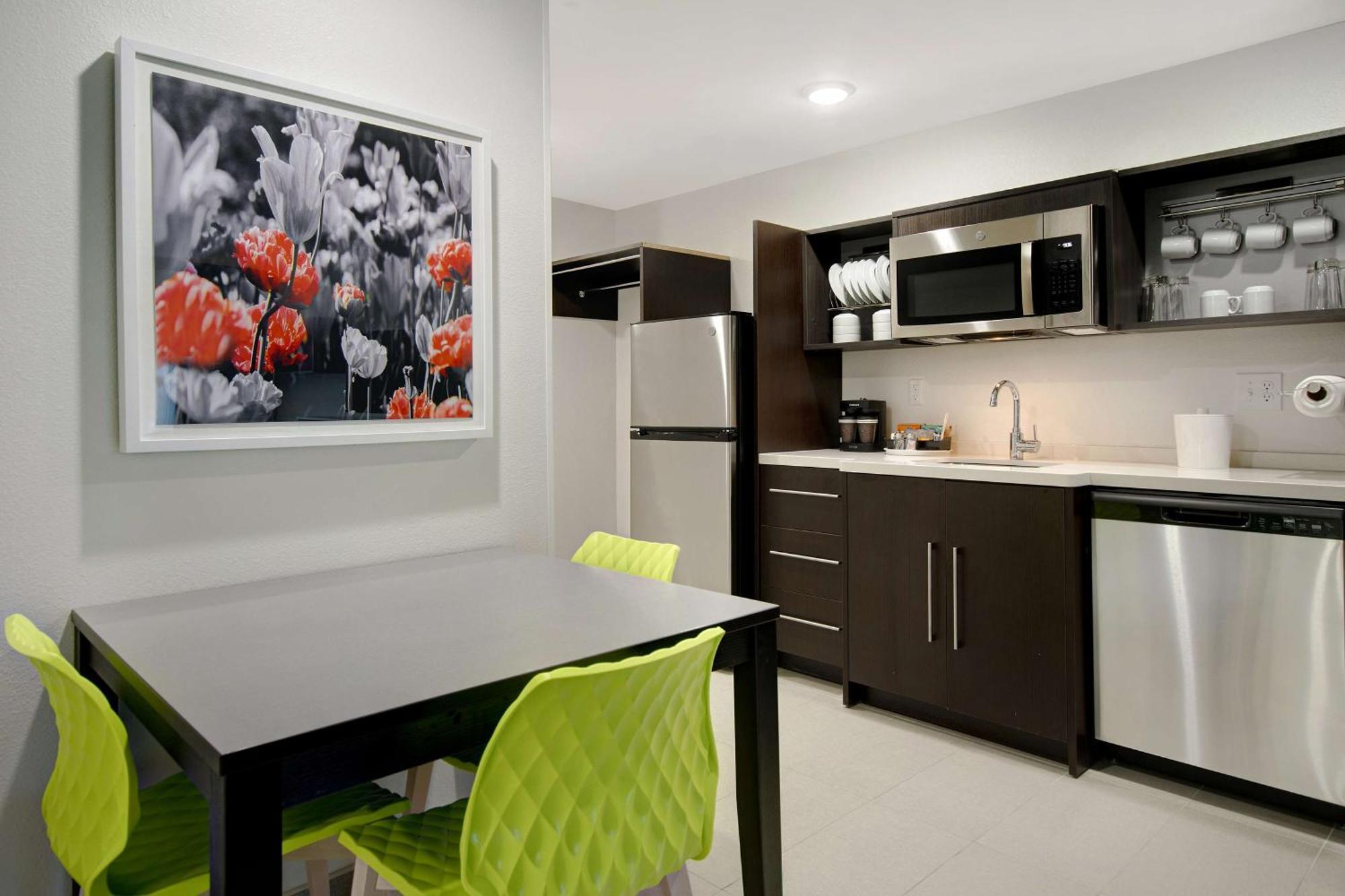 Home2 Suites By Hilton Grand Rapids Airport Kentwood Exteriér fotografie